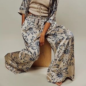 NWT Free People Goddess Lounge Wide Leg Pants NEVER WORN Pearl Combo